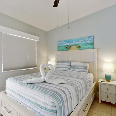 53 Steps To Beach Clearwater Beach Exterior photo
