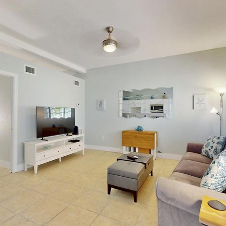 53 Steps To Beach Clearwater Beach Exterior photo