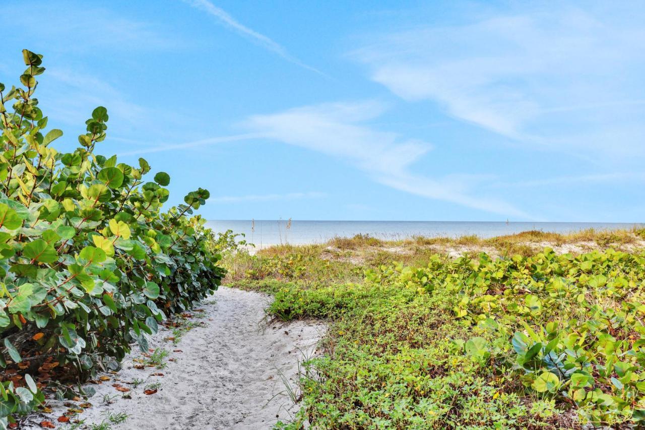 53 Steps To Beach Clearwater Beach Exterior photo
